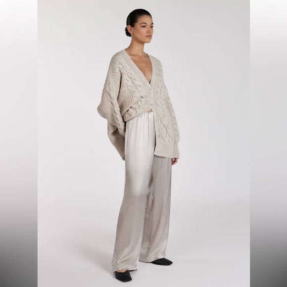 DISSH Eve chalk satin pants - Picture 3 of 15